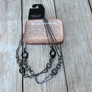 NWT Simply Vera Necklace